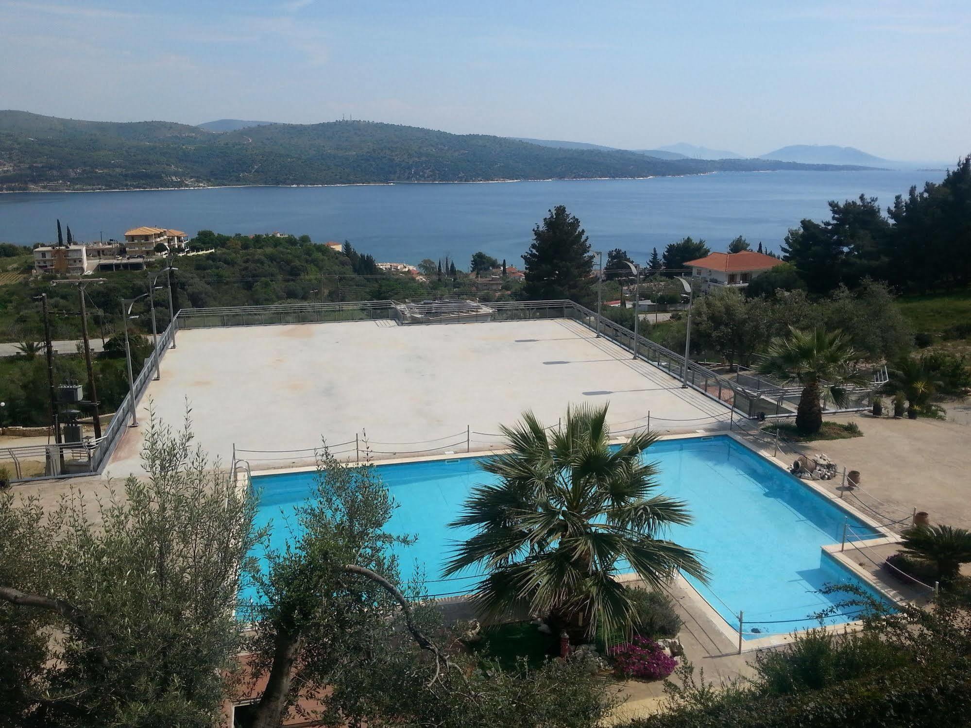 Giannis Village Resort Astakós Екстериор снимка